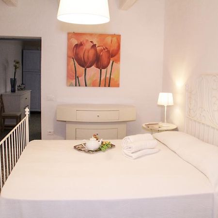 Ferienwohnung Abitare Il Borgo Piazza Del Popolo Castagneto Carducci Exterior foto