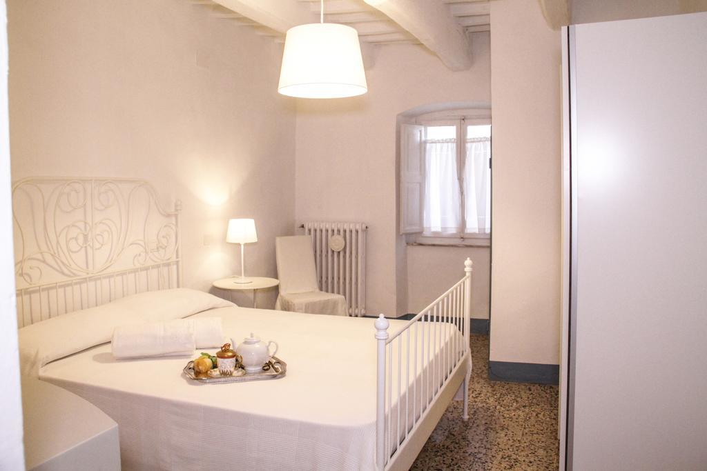 Ferienwohnung Abitare Il Borgo Piazza Del Popolo Castagneto Carducci Exterior foto